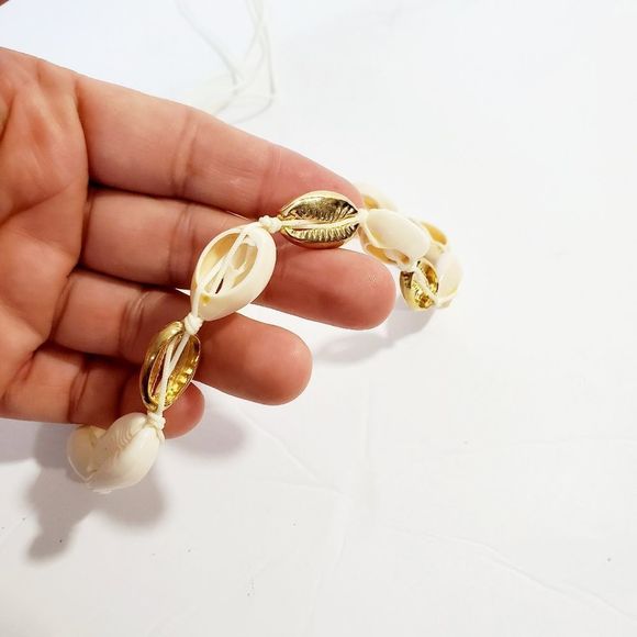 4x25 Boho VSCO Faux golden conch adjustable choker - Picture 2 of 5